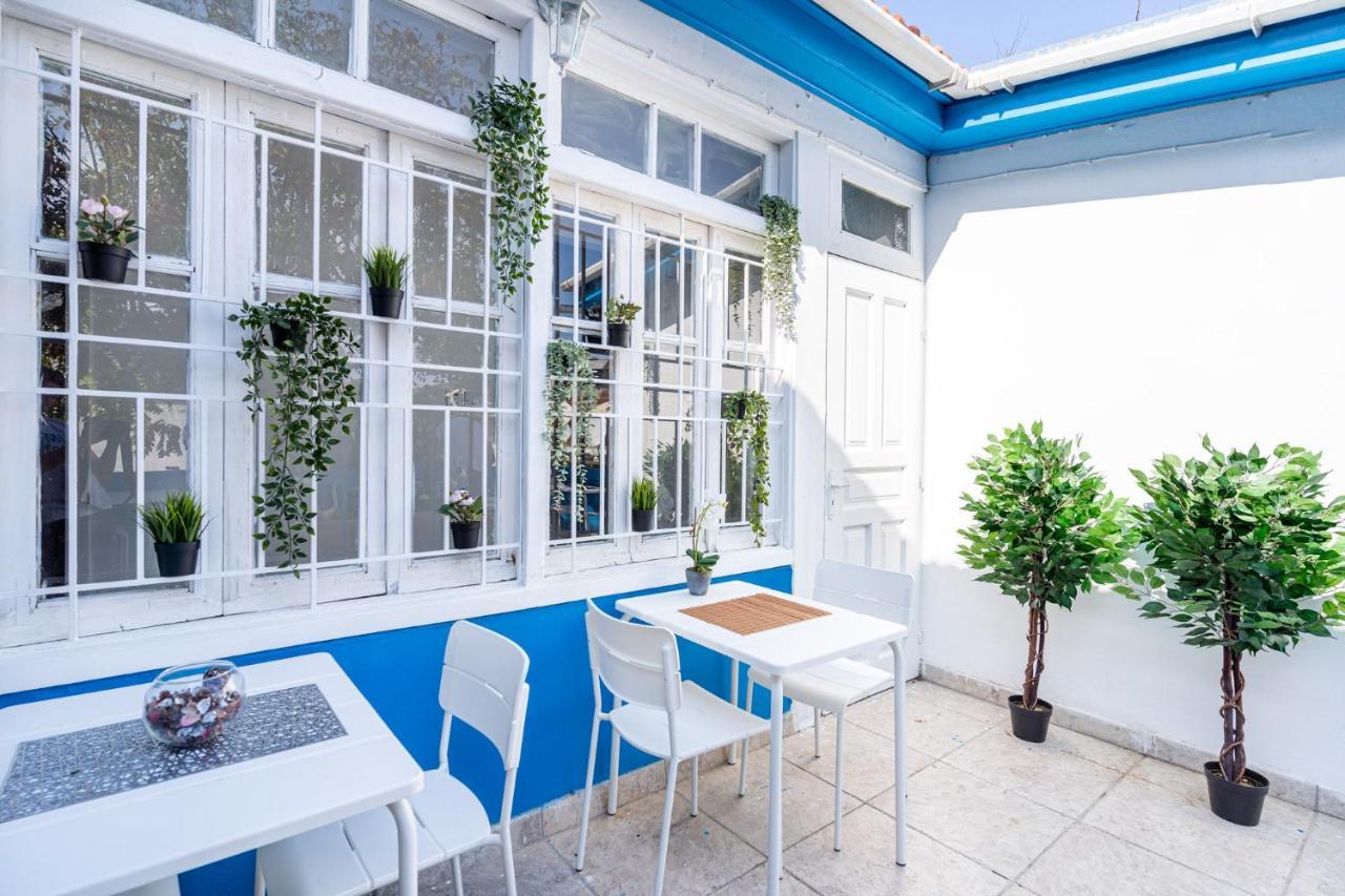 Bee Hostel Limassol Ngoại thất bức ảnh