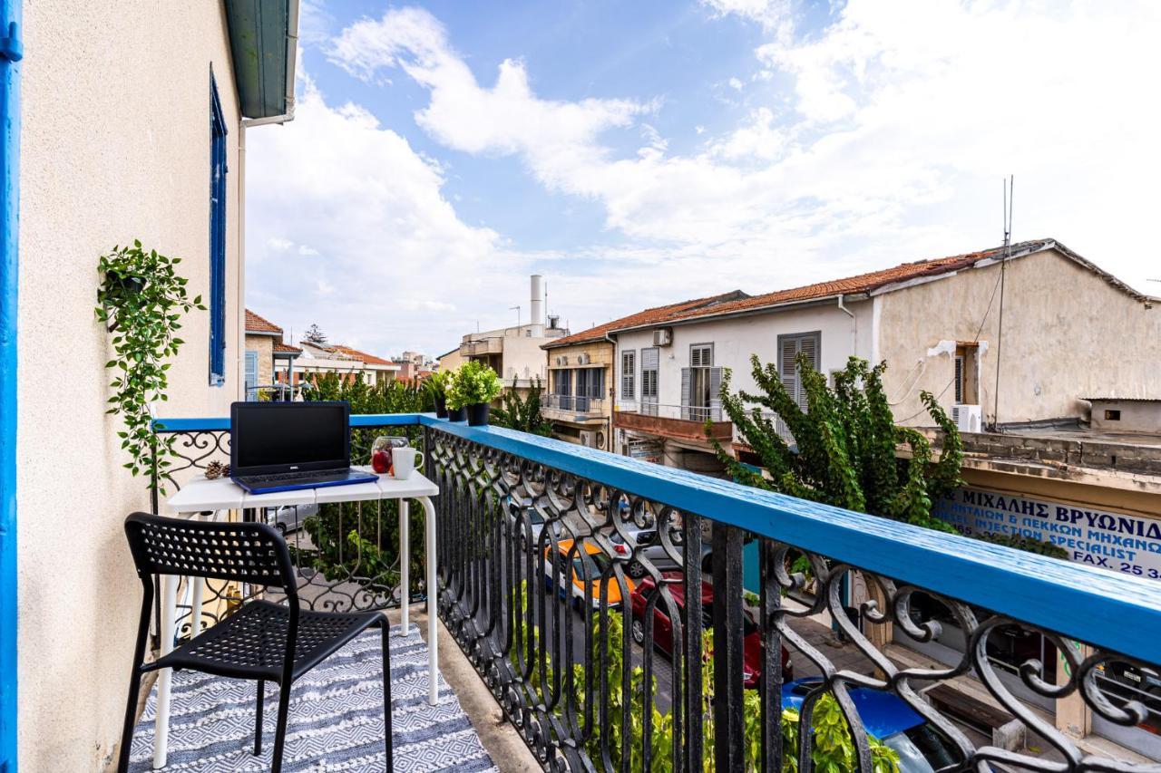 Bee Hostel Limassol Ngoại thất bức ảnh