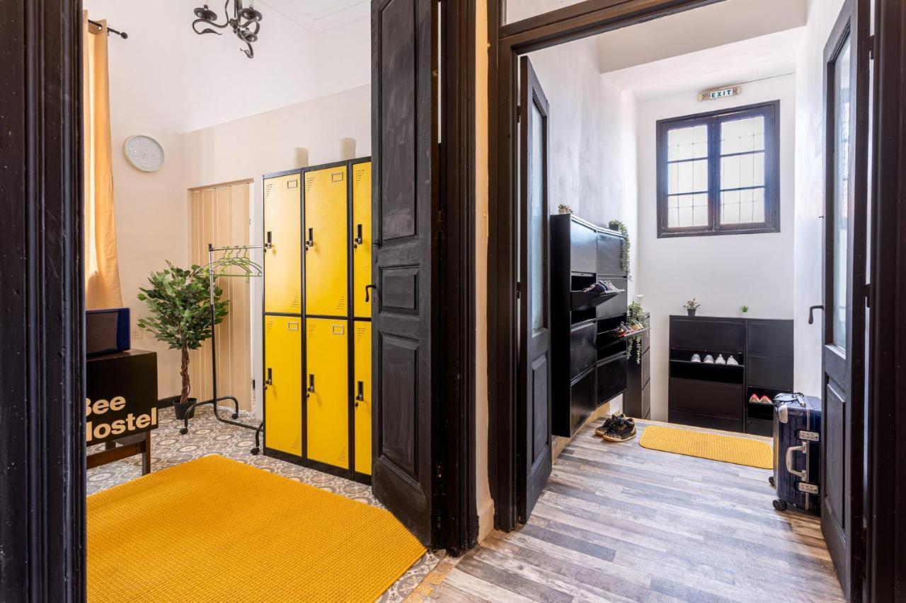 Bee Hostel Limassol Ngoại thất bức ảnh